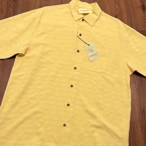 NWT Tommy Bahamas Hawaiian Shirt